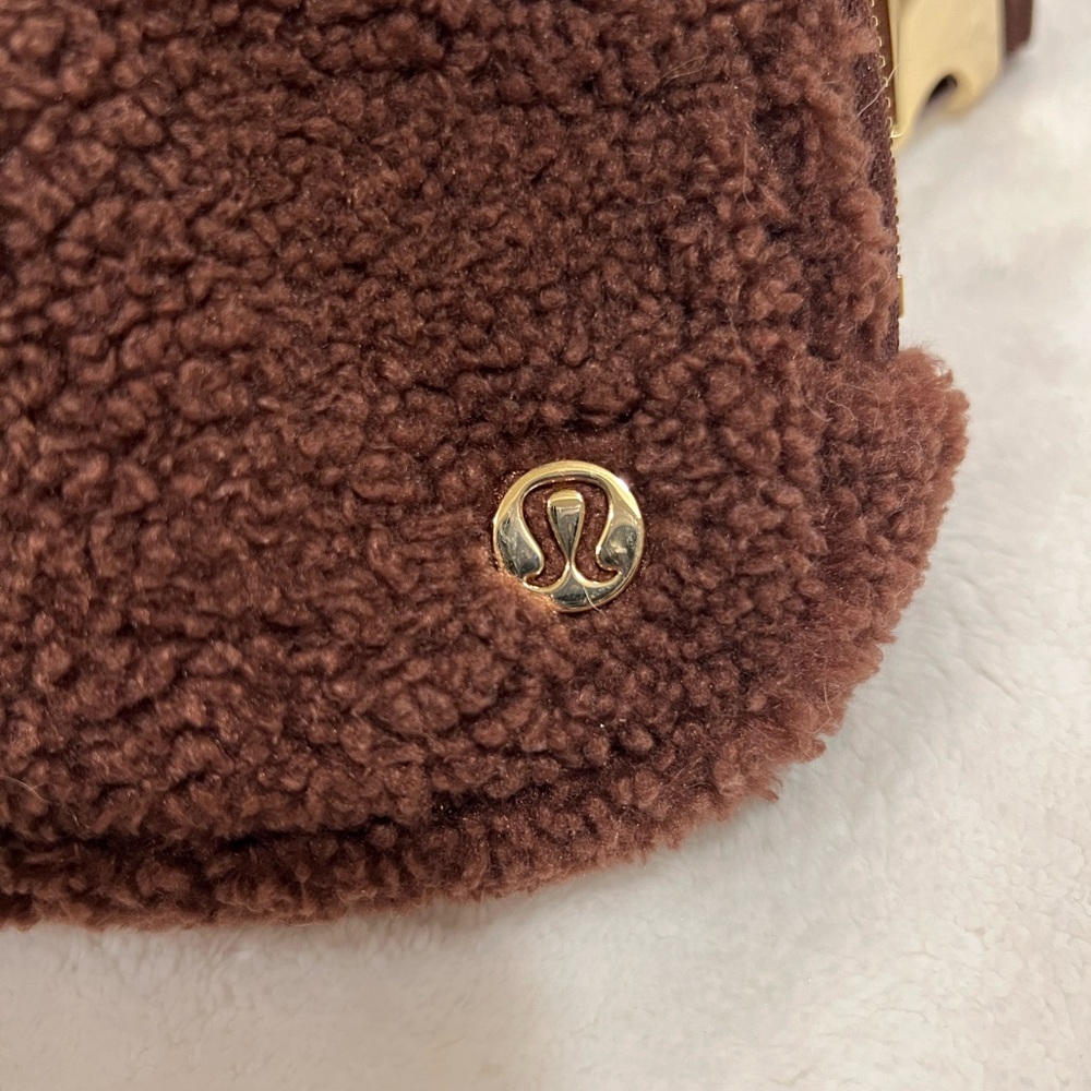lululemon athletica Brown Sherpa Crossbody Bag - Picture 2 of 5
